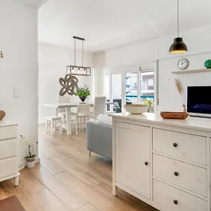 Getaway W/ Big Balcony By Lovelystay Appartement