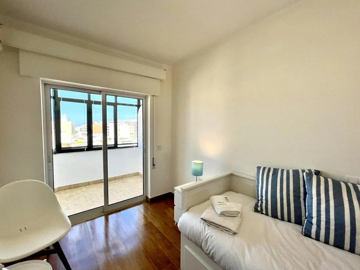 Faro Rising By Homing Apartment 0*,